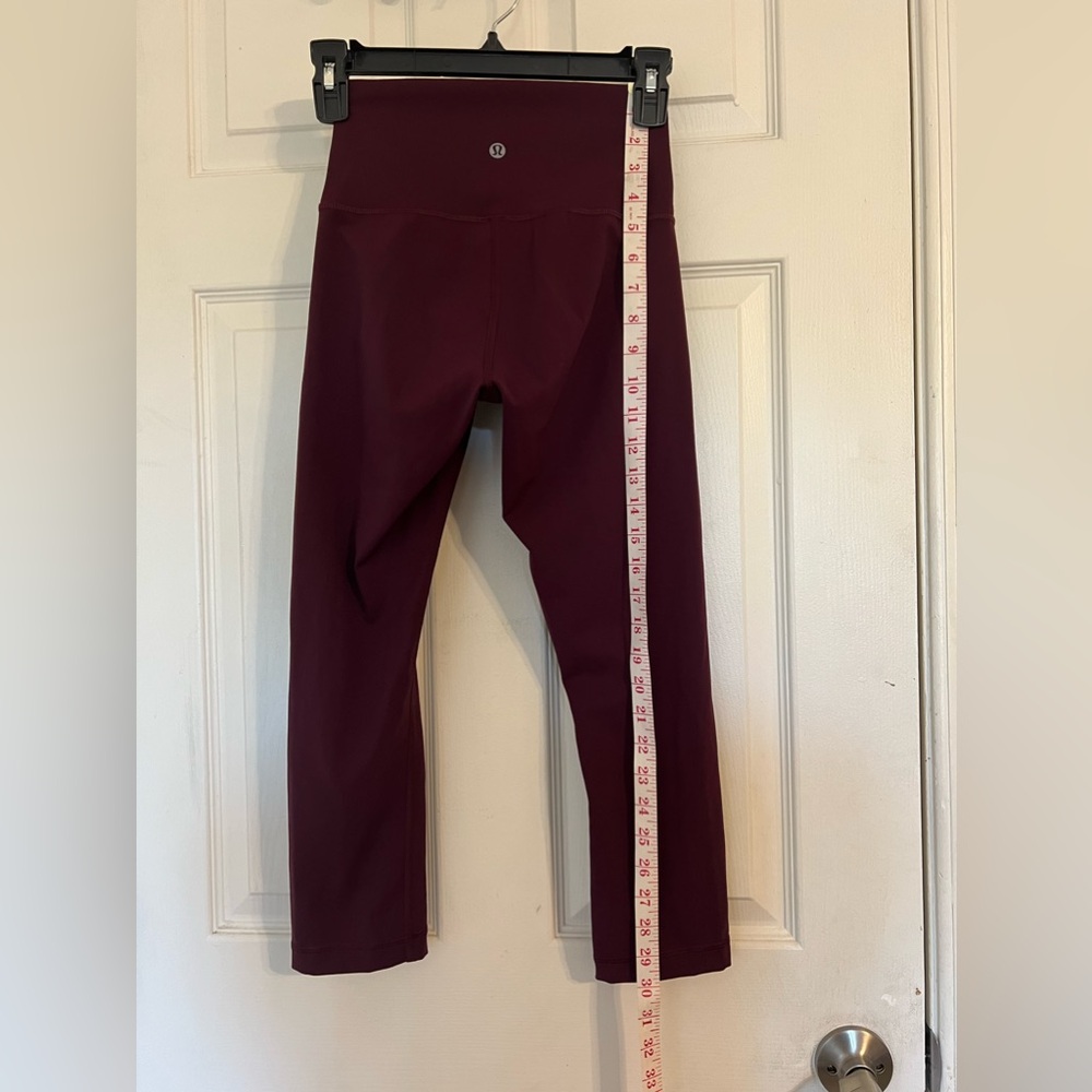 Lulemon leggings calf cut